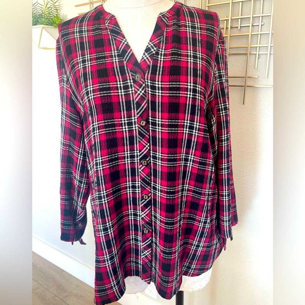 Habitat mulberry plaid shirt. Like new.